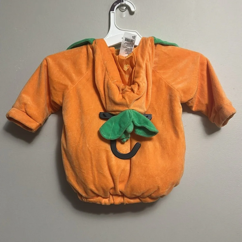 Hyde and Eek Infant Pumpkin Costume Orange and Green 0-6 Months